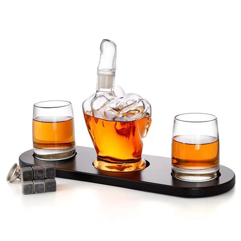 MIDDLE FINGER DECANTER + 2 GLASS + WOODEN TRAY