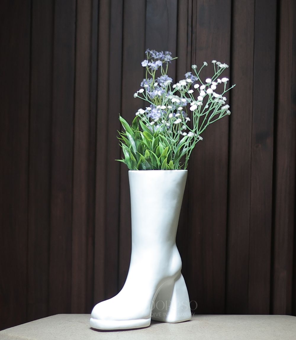 WILDFLOWER BOOT CERAMIC VASE GLOSS FINISH - WHITE